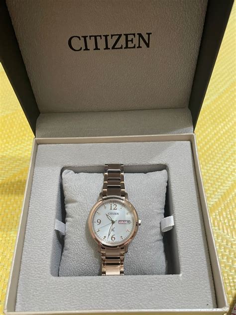 分享 CITIZEN xC 光動能女錶 .